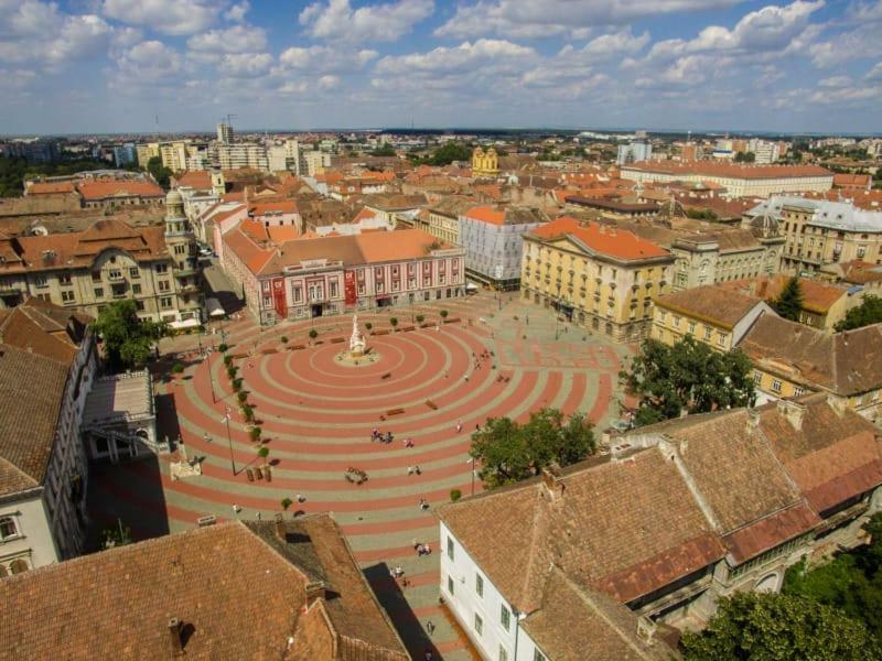 Crisan 40 Casa Muntean 100Mp 3Camere 3Paturi 1 Canapea 2 Dormitoare Parcare Тимишоара Экстерьер фото