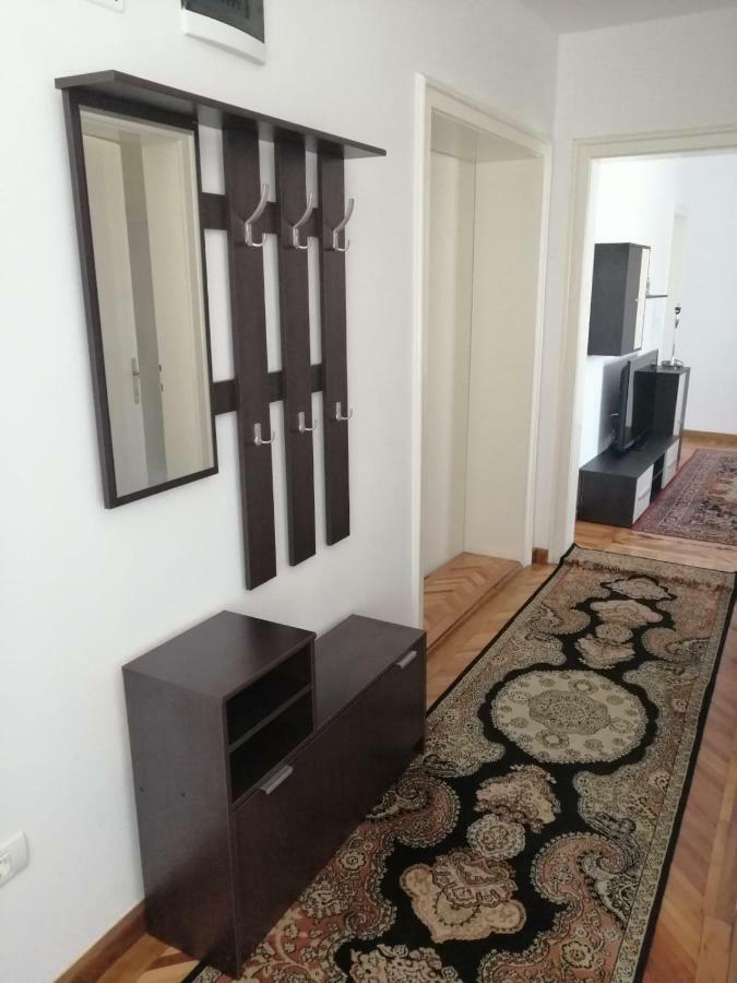 Crisan 40 Casa Muntean 100Mp 3Camere 3Paturi 1 Canapea 2 Dormitoare Parcare Тимишоара Экстерьер фото